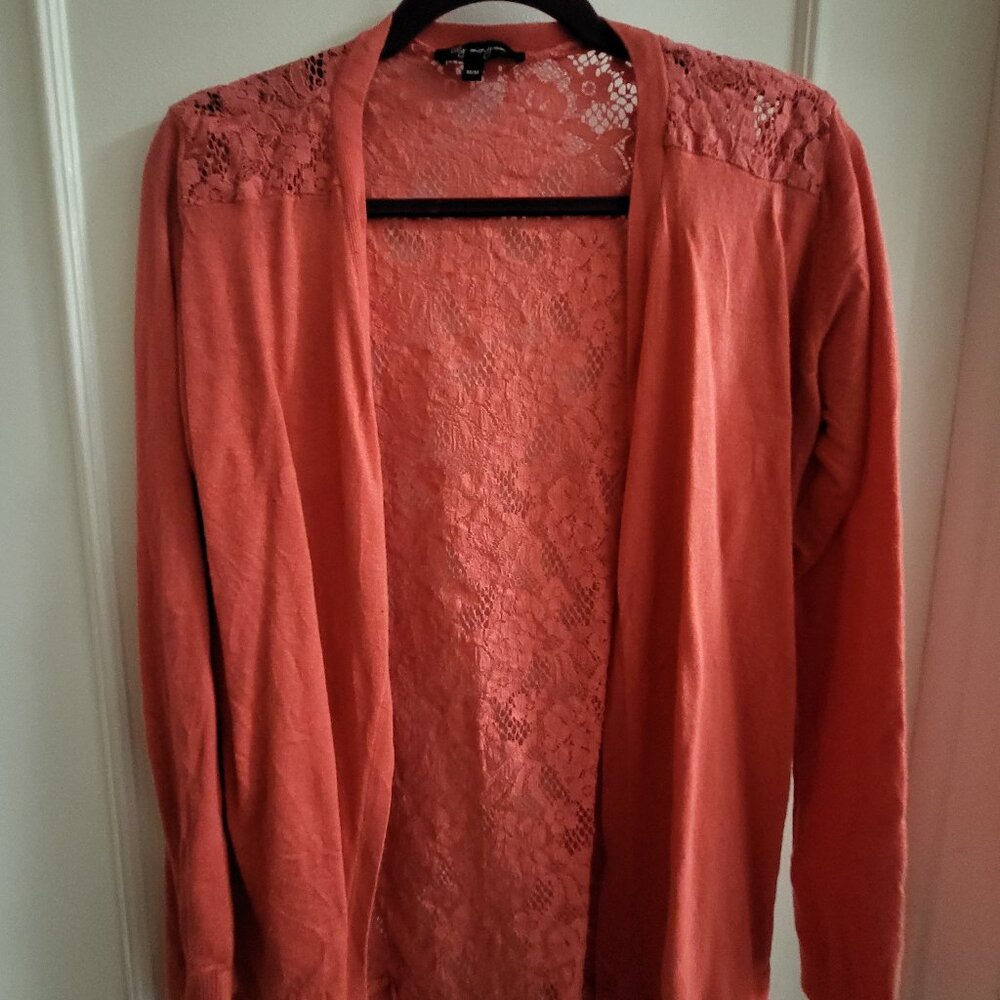 Clearance Lily Morgan Coral Lace-Back Open Front Cardigan size medium
